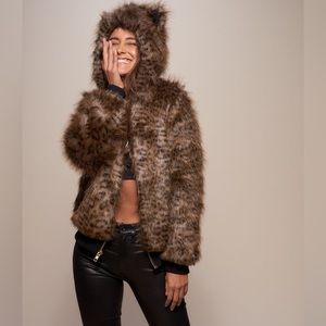 SAVANNAH CAT CLASSIC FAUX FUR BOMBER JACKET | WOMEN'S